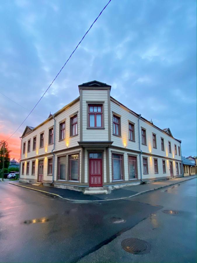 Jon'S 2 Apartments Pärnu Dış mekan fotoğraf