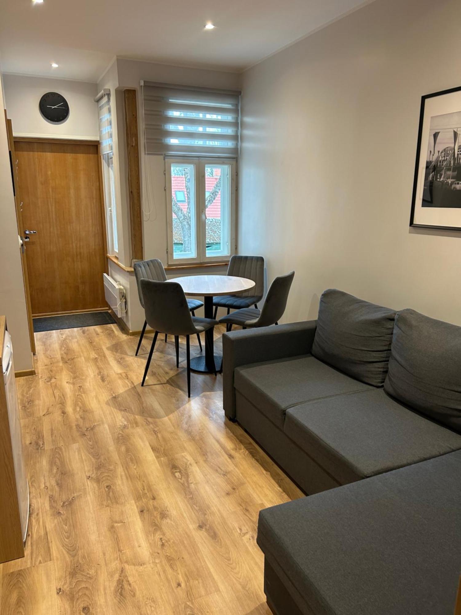 Jon'S 2 Apartments Pärnu Dış mekan fotoğraf